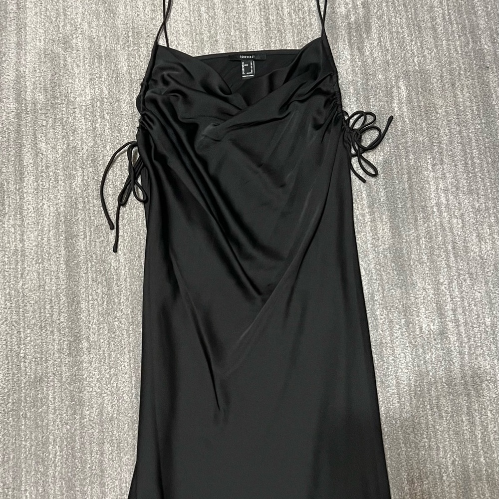 Forever 21 Black Backless Dress